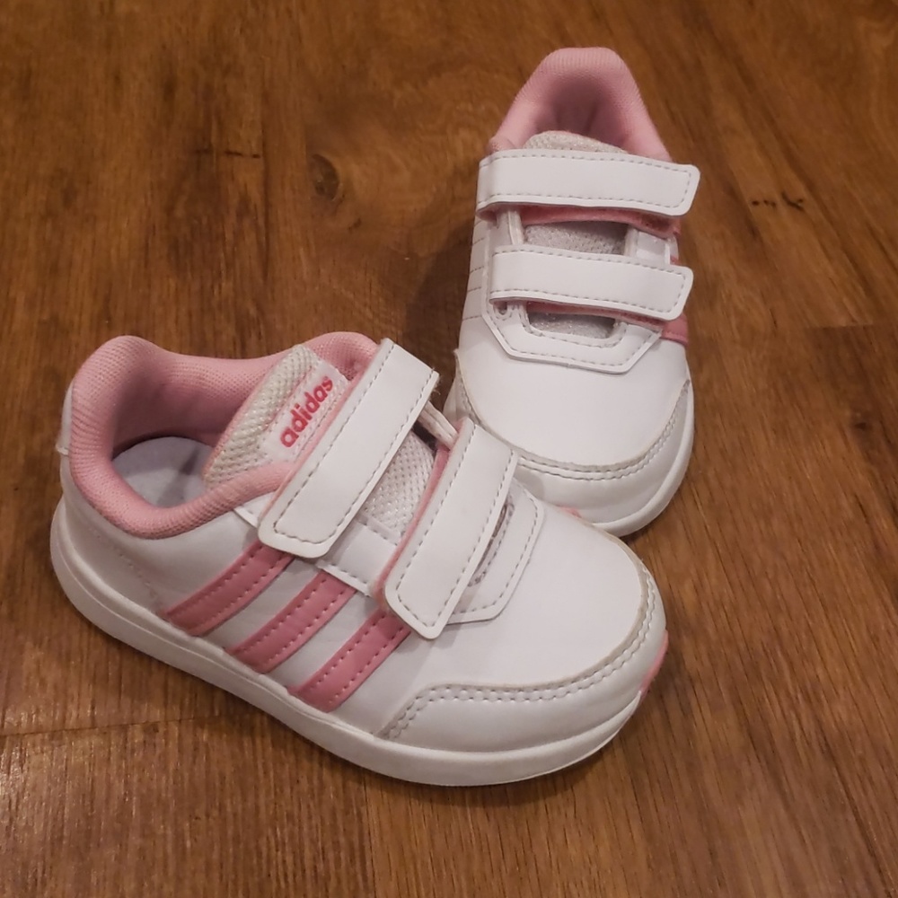 EUC Adidas Toddler Shoes